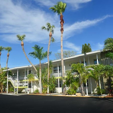 Regency Inn & Suites Sarasota Bagian luar foto